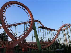 Shutterstock_481732906_roller coaster_amerikāņu kalniņi.jpg